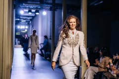 dw-2025-divatbemutato-410