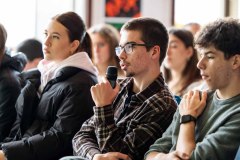 dw-2025-designoktatas-hataron-innen-es-tul-58